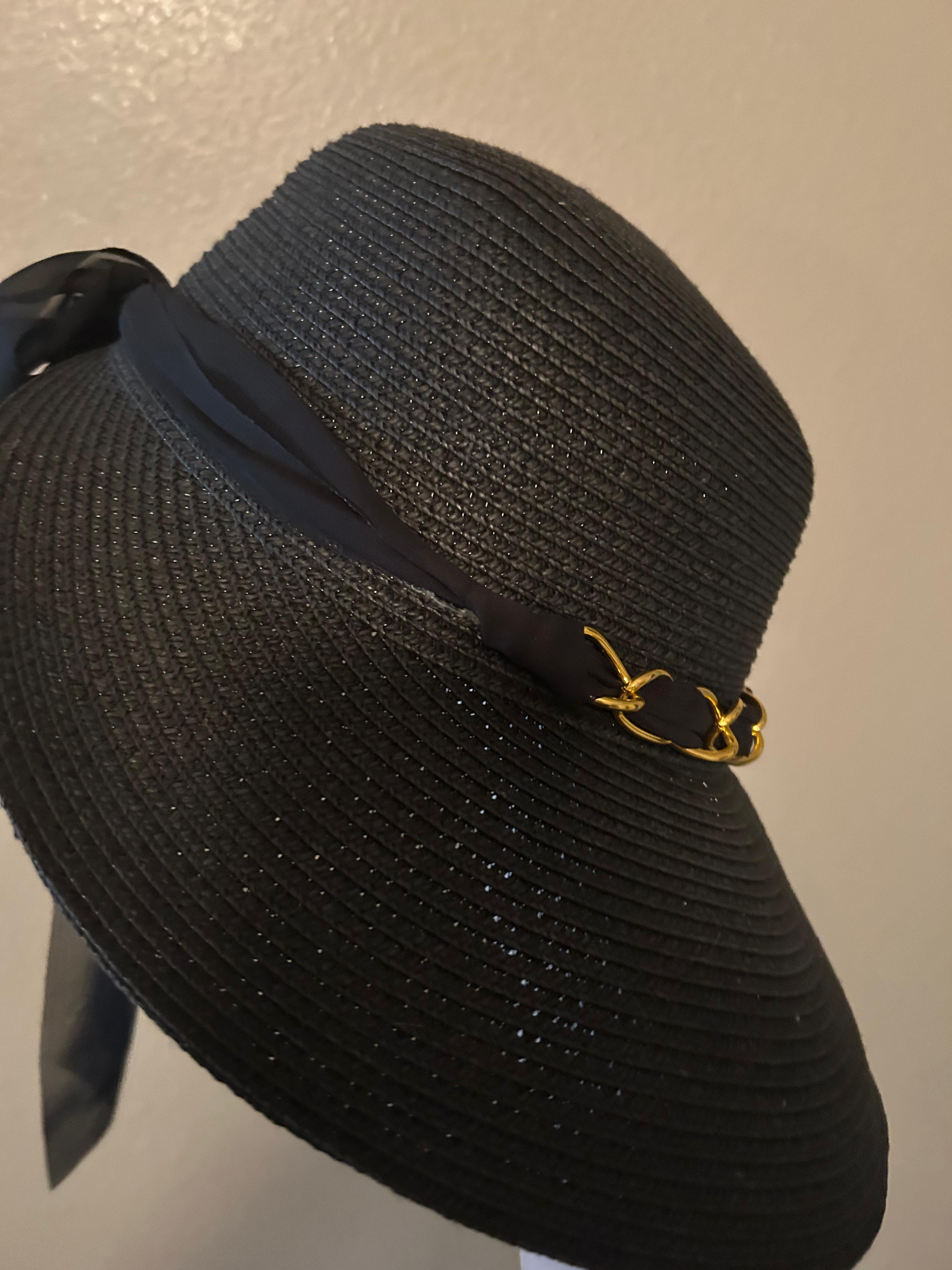 ✨ Noir Luxury Rounded Hat - Gold Metal & Veil Detail ✨