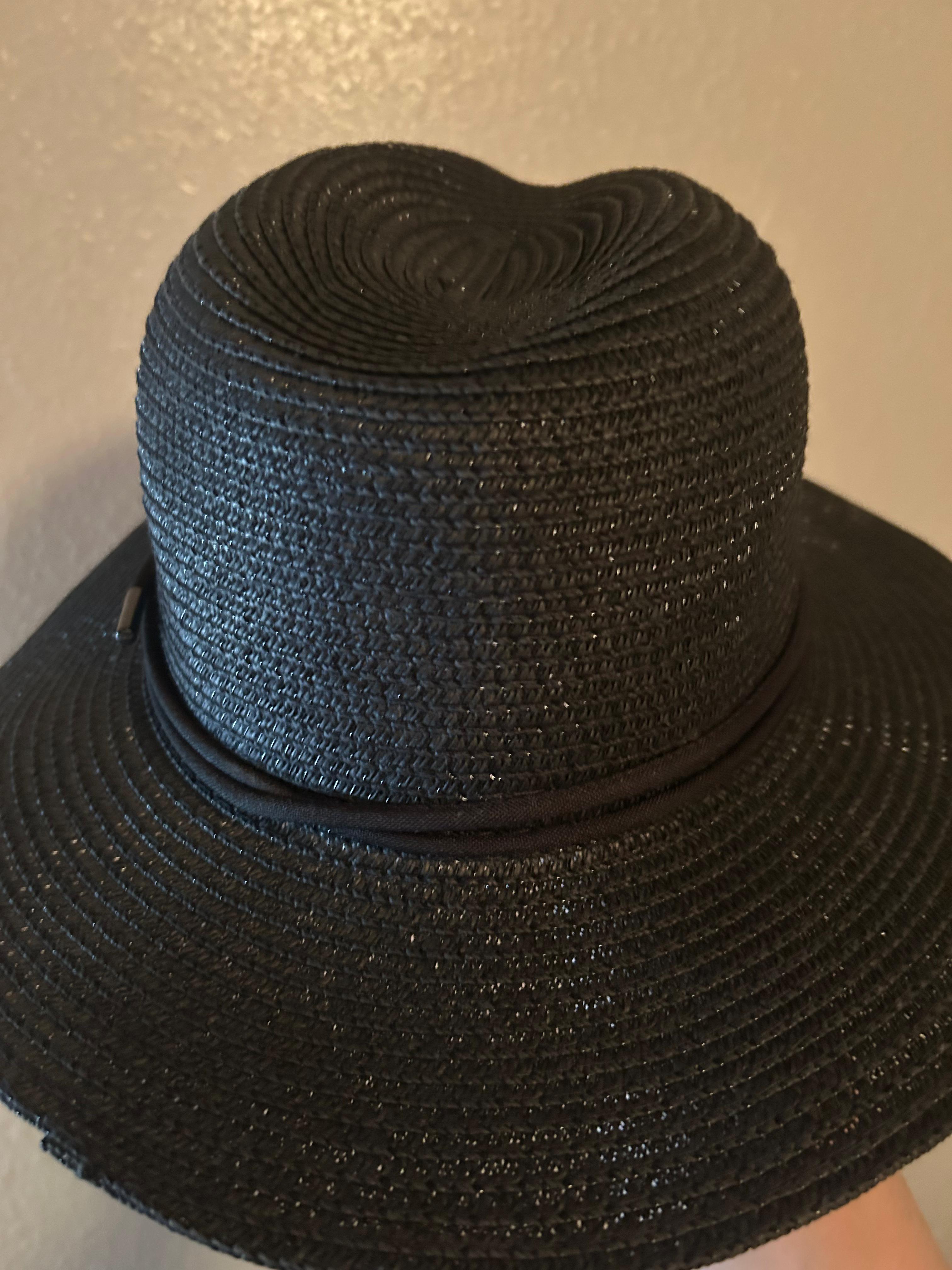 🐚 Chic Black Rounded Straw Hat - Sporty Detail 🐚