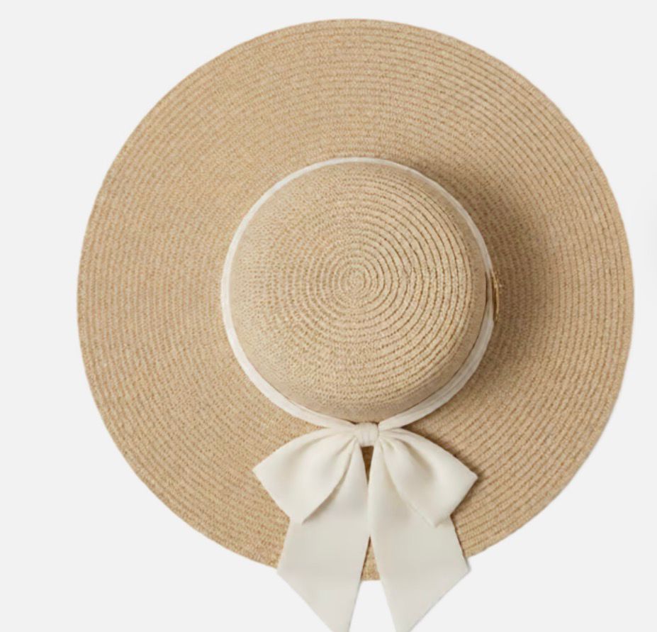 ✨ Chic Tan Rounded Hat - Gold Chain & Bow Detail